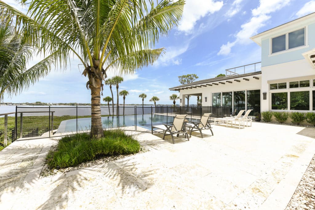 Luxurious Pools by Apex Pavers and Pools