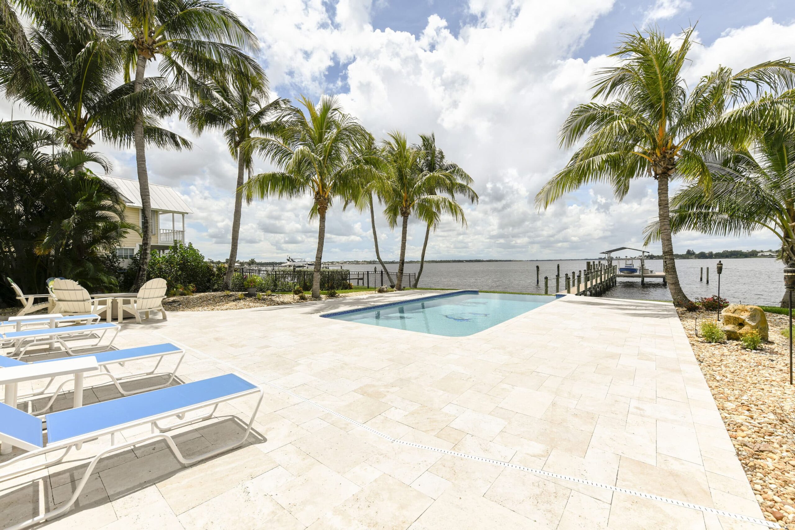 apex pavers and pools pool